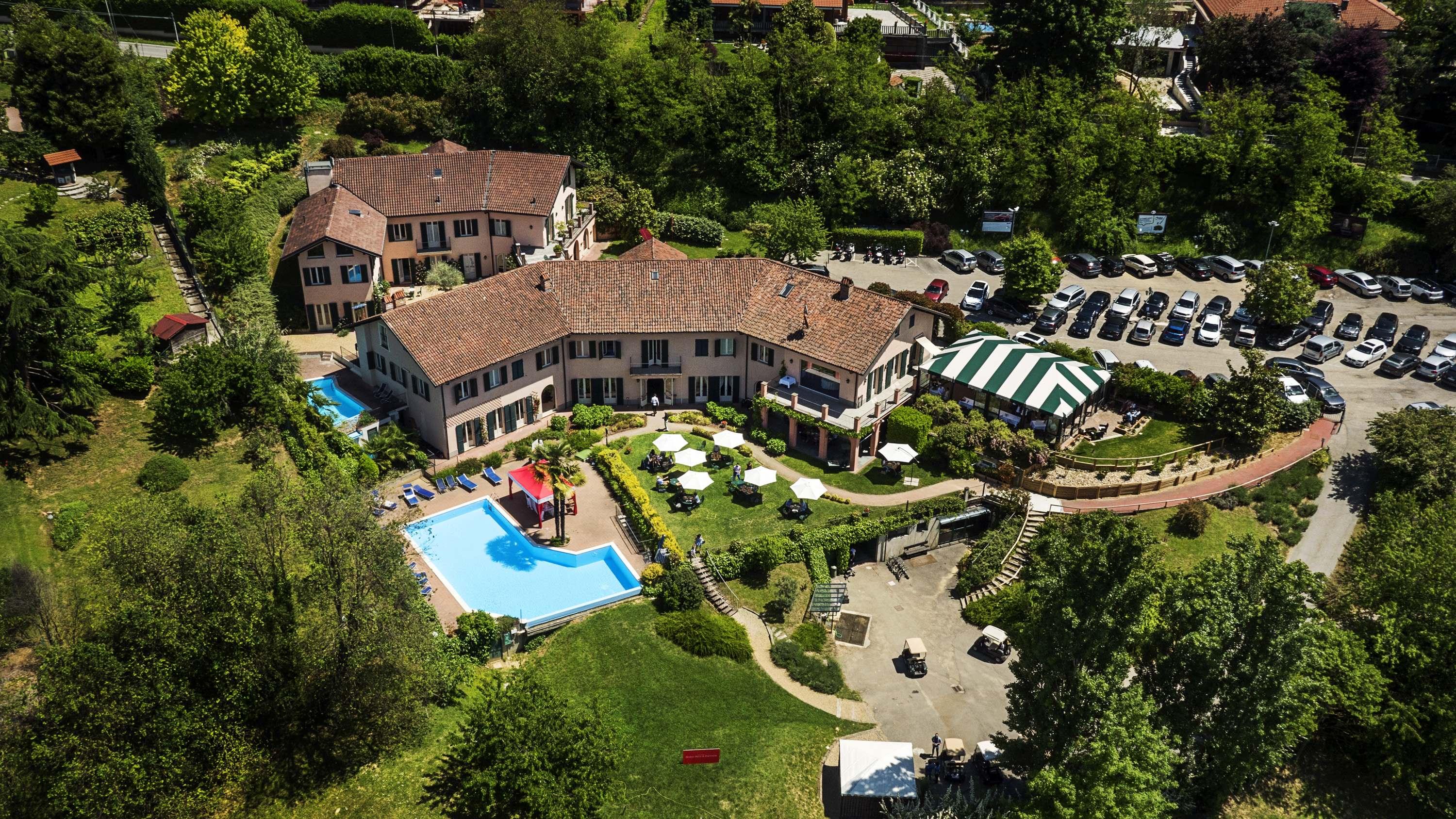 Hostellerie Du Golf Pecetto Exterior photo