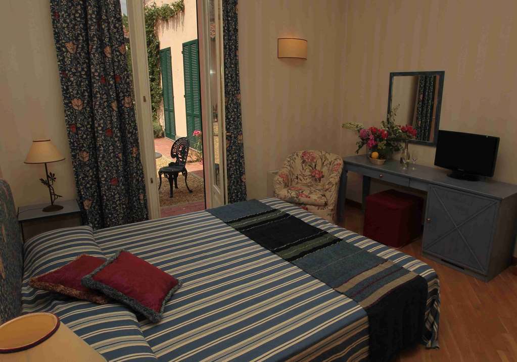Hostellerie Du Golf Pecetto Room photo