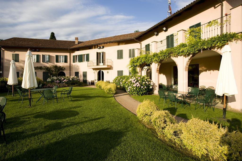 Hostellerie Du Golf Pecetto Exterior photo